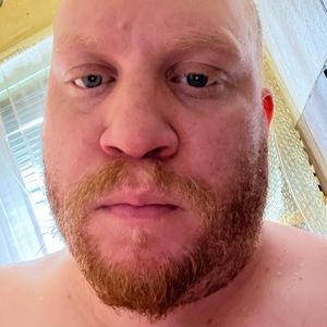 Meet your Posher, Christopher montie